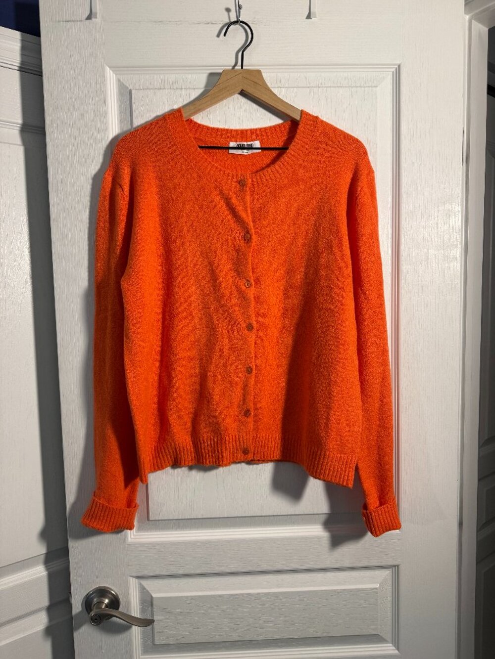 EUC - Double Zero - Bright Orange Cardigan - Size Large